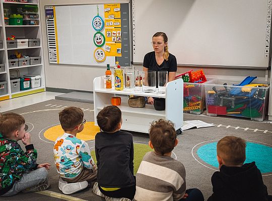 Eksperymenty i zajęcia plastyczne