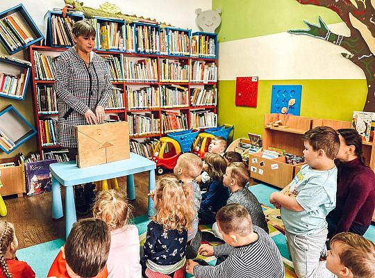 Wizyta w sklepie zoologicznym i w Bibliotece Miejskiej