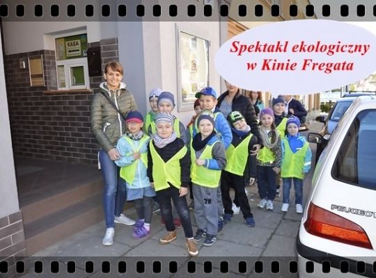 To był maj,Pachniała Saska Kępa szalonym, zielonym bzem!