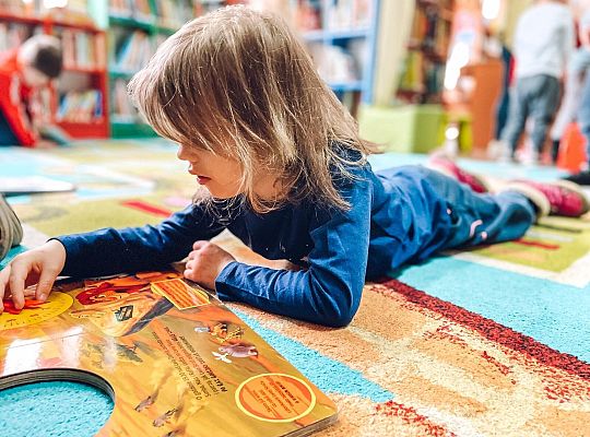 Wizyta w sklepie zoologicznym i w Bibliotece Miejskiej