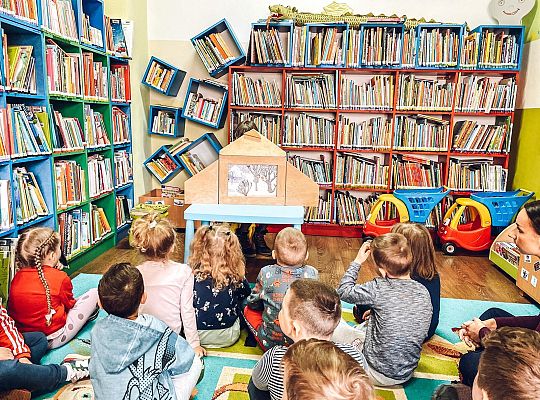 Wizyta w sklepie zoologicznym i w Bibliotece Miejskiej