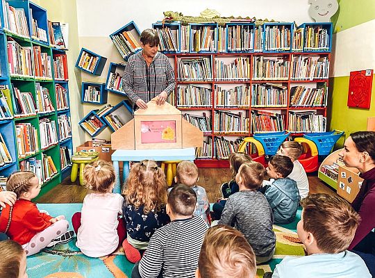 Wizyta w sklepie zoologicznym i w Bibliotece Miejskiej