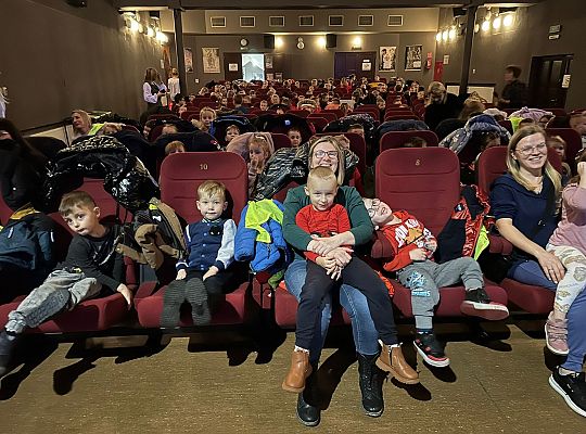 Teatrzyk dla dzieci  pt."Szewczyk Dratewka"